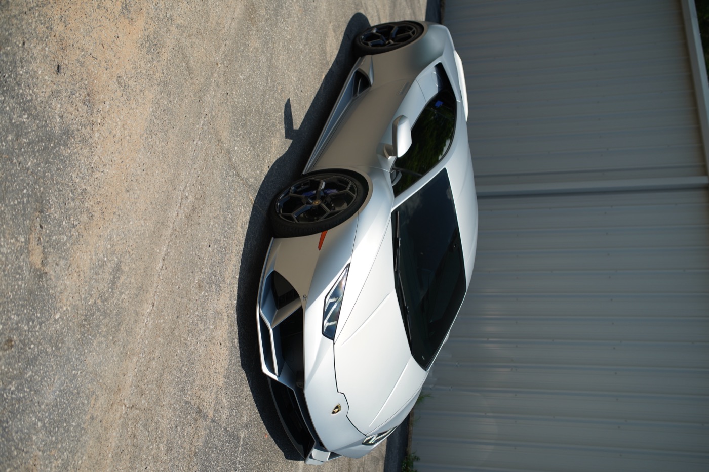 Silver Lamborghini Huracán front view